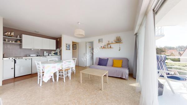 Appartement 2 pièces + Garage en supp.- Proche front de mer -Double EXPOSITION SUD-OUEST - DEUX GRANDS BALCONS - Très lumineux