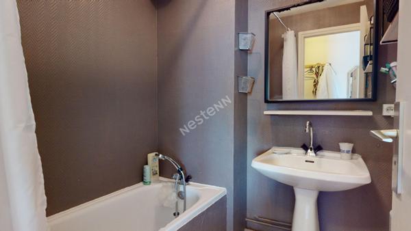 Appartement 2 pièces + Garage en supp.- Proche front de mer -Double EXPOSITION SUD-OUEST - DEUX GRANDS BALCONS - Très lumineux