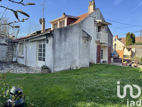 Maison de village 5 pièces de 84 m² à Pannecières (45300)