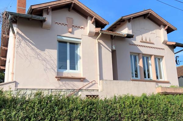 Belle maison 4 chambres + 1 bureau, 166 m² Montauban Lalande