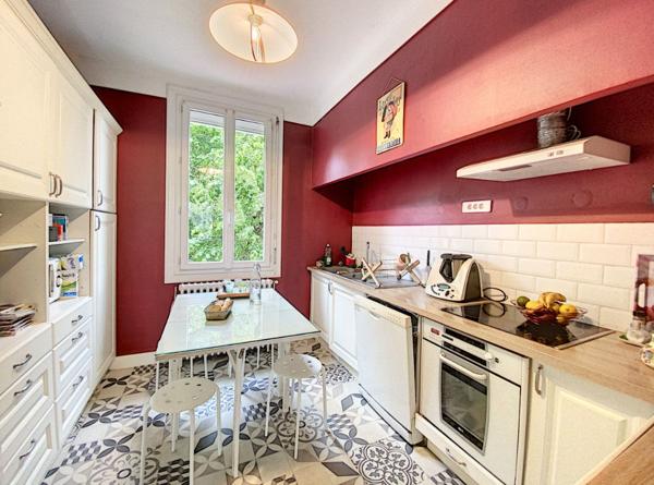 Belle maison 4 chambres + 1 bureau, 166 m² Montauban Lalande