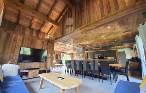 Chalet d’exception skis aux pieds, Le Corbier, domaine des Sybelles