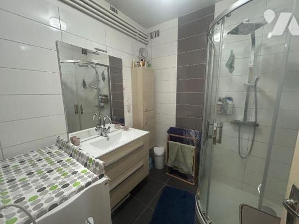 🏡 Maison auvergnate de caractère en pierre ? Anglards-de-Salers

Au c?ur de la campag...