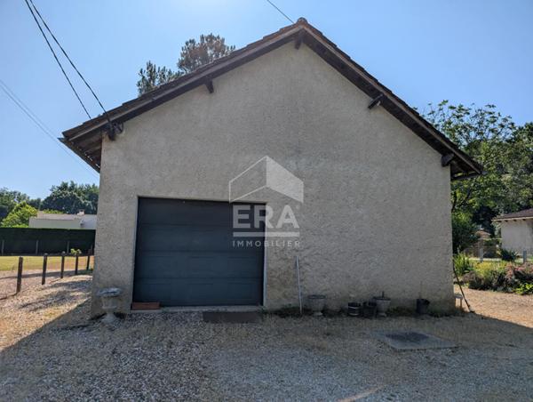 Maison à vendre de plain pied à Montpon-Ménestérol 3 pièces 60 m2