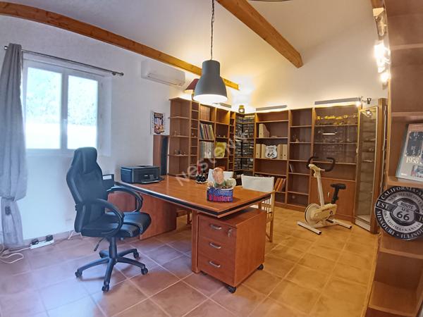 Maison indépendante T5 de 150 m² sur une parcelle de 556 m²