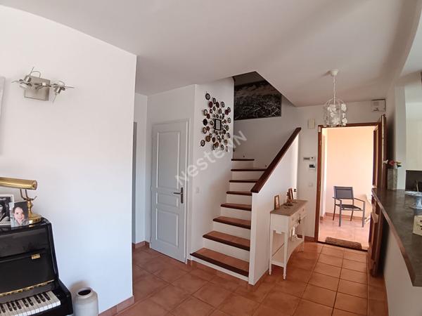 Maison indépendante T5 de 150 m² sur une parcelle de 556 m²