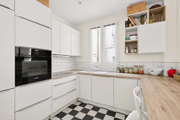 Appartement Paris 9 e - ROCHECHOUART / GERANDO