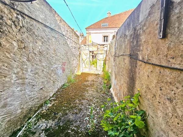 61290 LONGNY-LES-VILLAGES, maison de ville 119 m² 4 chambres