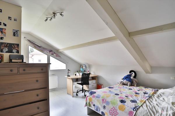 Maison à vendre  6 pièces - 135,25 m2 VIRY - 74