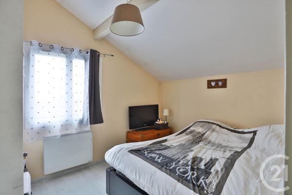 Maison à vendre  6 pièces - 135,25 m2 VIRY - 74