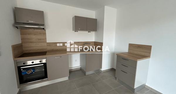 Location Appartement 3 pièces 59.9 m² - Monteux 84170