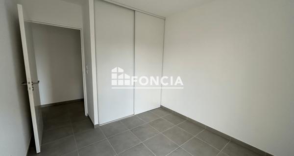 Location Appartement 3 pièces 59.9 m² - Monteux 84170