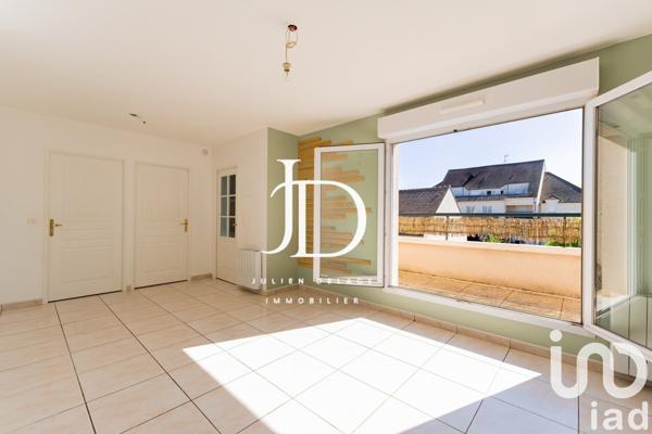 Appartement 2 pièces de 40 m² à Vémars (95470)