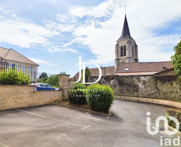 Appartement 2 pièces de 40 m² à Vémars (95470)