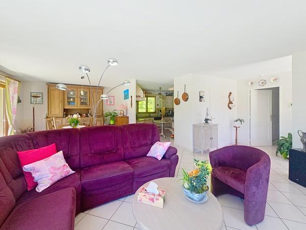 Maison
         4 pièces
        - 108 m² Exclusivité 510 000 € *