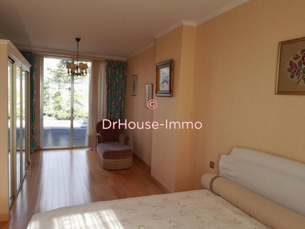 Maison à vendre 8 pièces de 232 m²