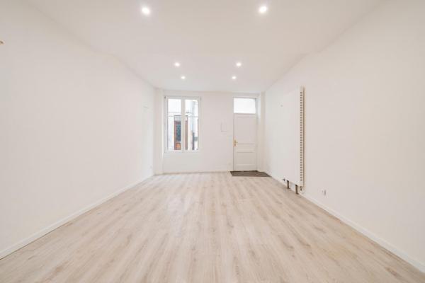 Maison de ville lumineuse – Rue Michatel, 4 chambres