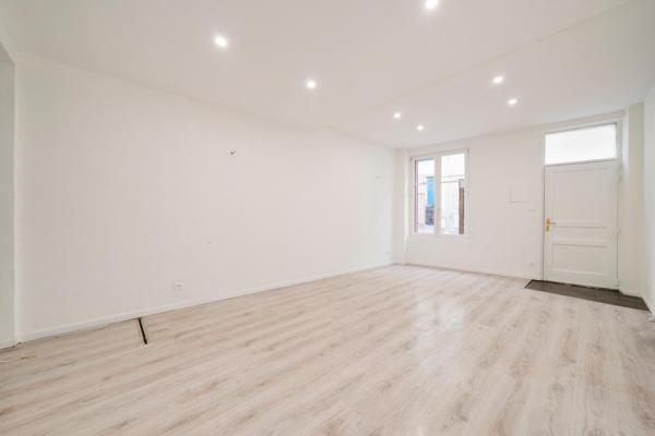 Maison de ville lumineuse – Rue Michatel, 4 chambres