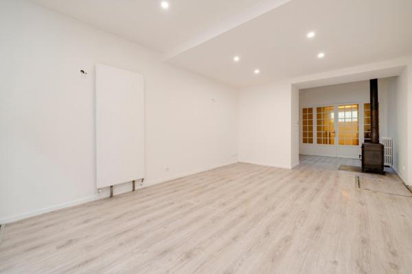 Maison de ville lumineuse – Rue Michatel, 4 chambres