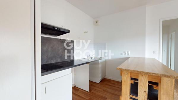 APPARTEMENT 3 PIECES + BALCON ET PARKING - AUBERVILLIERS PROCHE METRO