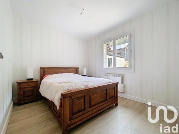 Maison 4 pièces de 92 m² à Terrasson-Lavilledieu (24120)