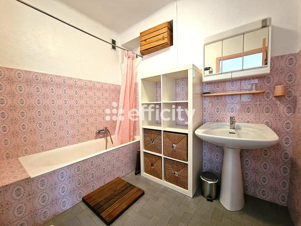 Appartement 3 pièces - 72 m² Exclusivité efficity