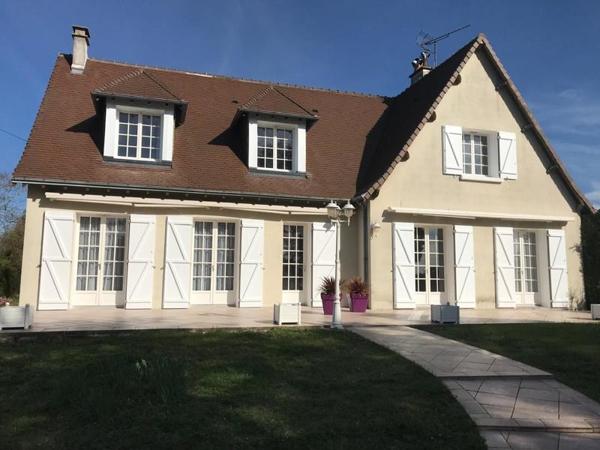 Maison à vendre |  Buzançais |  7 pièces | 198 m²