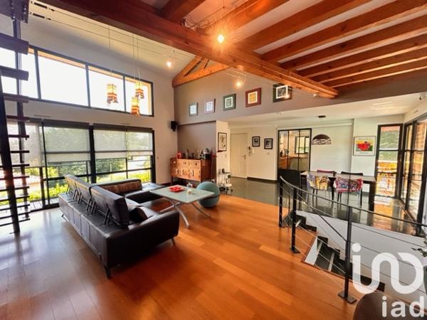 Maison à vendre 7 pièces 184 m² Saint-Romain-au-Mont-d'Or