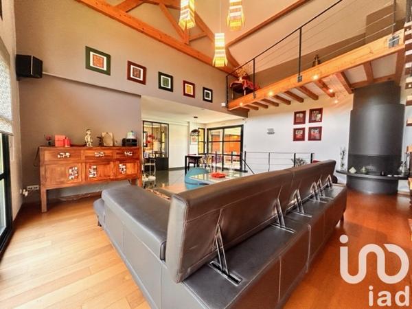 Maison à vendre 7 pièces 184 m² Saint-Romain-au-Mont-d'Or