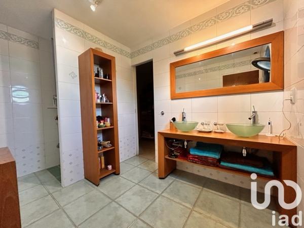 Maison à vendre 7 pièces 184 m² Saint-Romain-au-Mont-d'Or