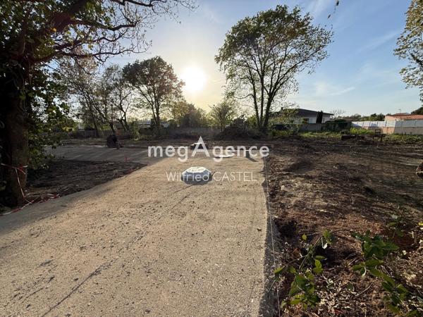 Terrain à LES SABLES-D'OLONNE, 85340 - 375m²