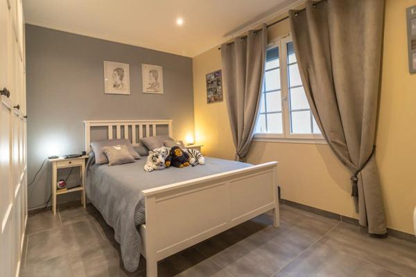 Maison Chabris 5 pièce(s) 123 m2