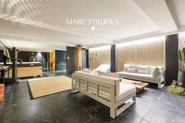 VERSAILLES – Maison d’architecte avec jardin et piscine écologique