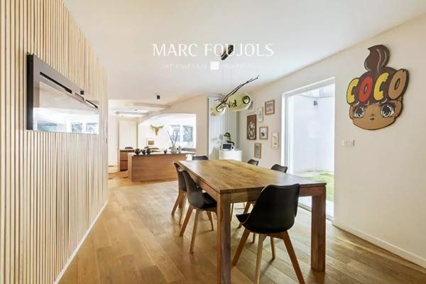 VERSAILLES – Maison d’architecte avec jardin et piscine écologique