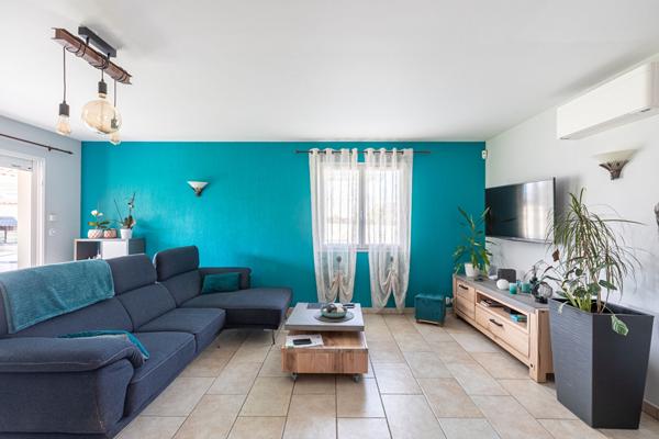 Maison 4 chambres + T2 indépendant, jardin et piscine - Saint Laurent de Mure