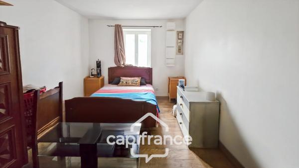 Maison de village de 219 m² 6 pièces à vendre EPERVANS (71)