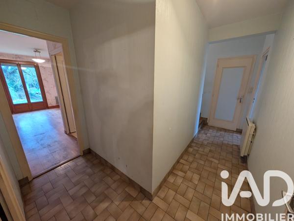Maison à vendre 8 pièces 175 m² Saint-Julien-l'Ars