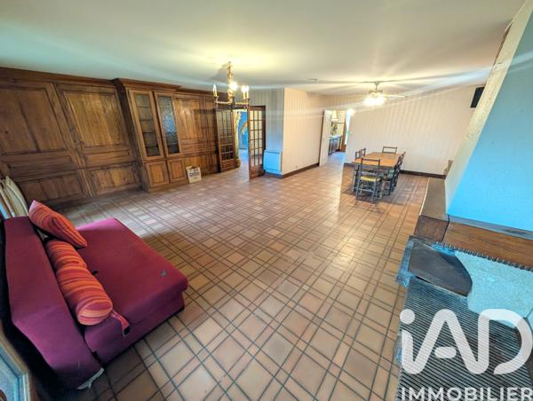 Maison à vendre 8 pièces 175 m² Saint-Julien-l'Ars