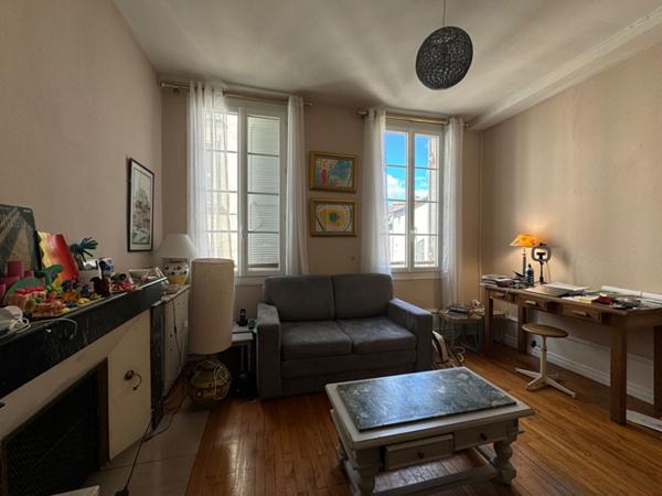 A vendre, charme garanti pour cet Appartement type 3 dans le coeur de Périgueux