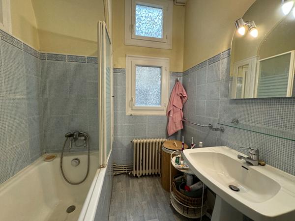 A vendre, charme garanti pour cet Appartement type 3 dans le coeur de Périgueux