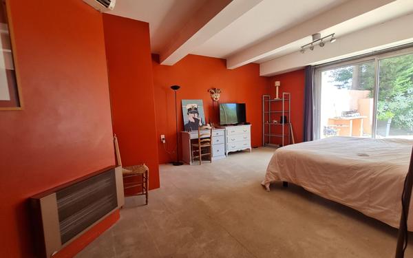 Maison à vendre    6 pièces • 217 m2 Les Angles