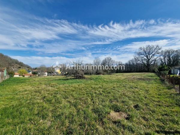 Vente Terrain 3910 m2 à Neuvic