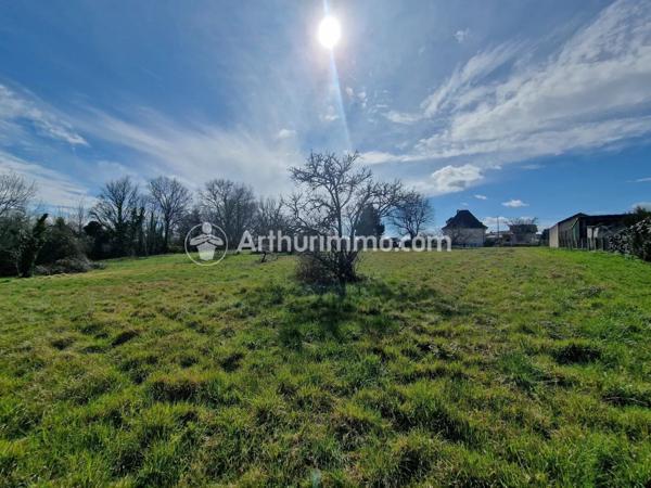 Vente Terrain 3910 m2 à Neuvic