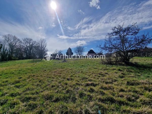 Vente Terrain 3910 m2 à Neuvic
