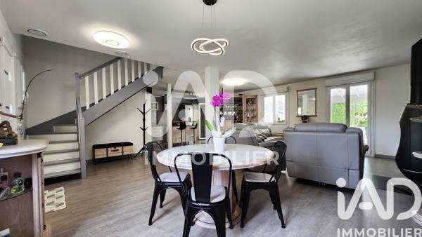 Maison à vendre 7 pièces 217 m² Ozoir-la-Ferrière