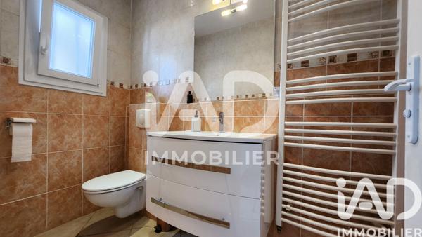 Maison à vendre 7 pièces 217 m² Ozoir-la-Ferrière