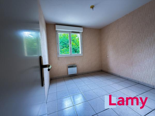 Parking + appartement