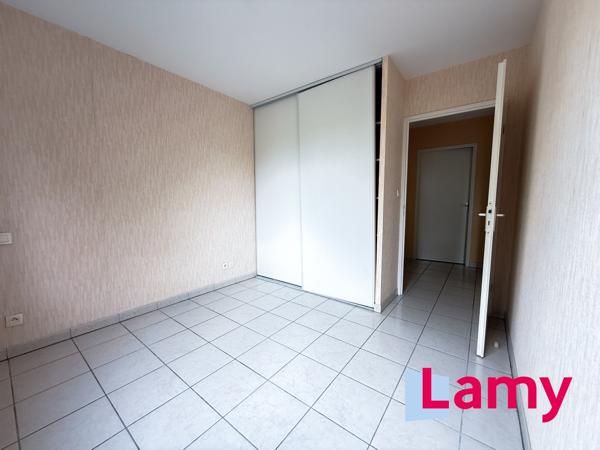 Parking + appartement