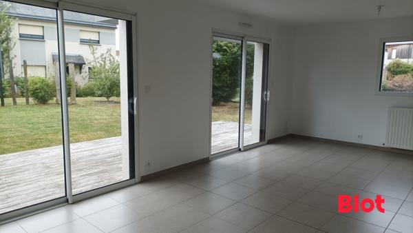 Maison 6 pièce(s)