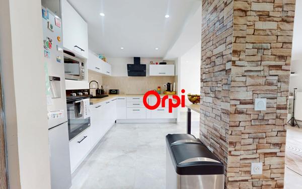 Maison à vendre    5 pièces • 117 m2 Feyzin